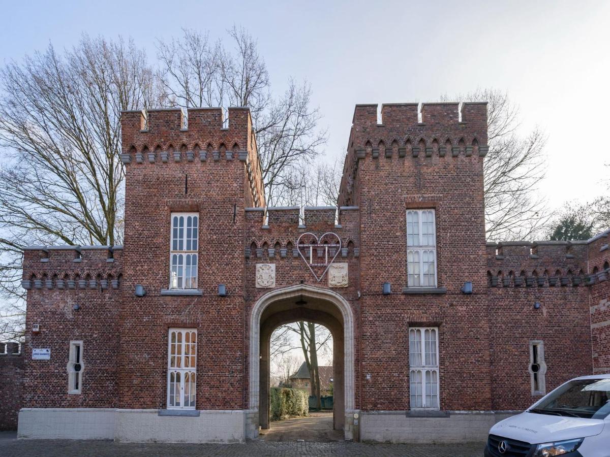 Apartment In Kruibeke At Wissekerke Castle Екстер'єр фото